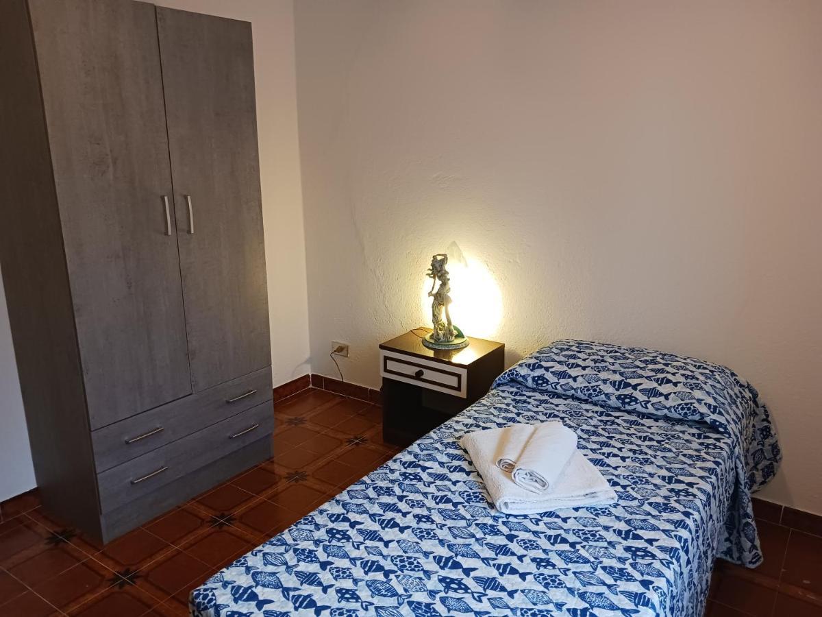 Nora Casa Vacanze/Bed And Breakfast Pula Bagian luar foto
