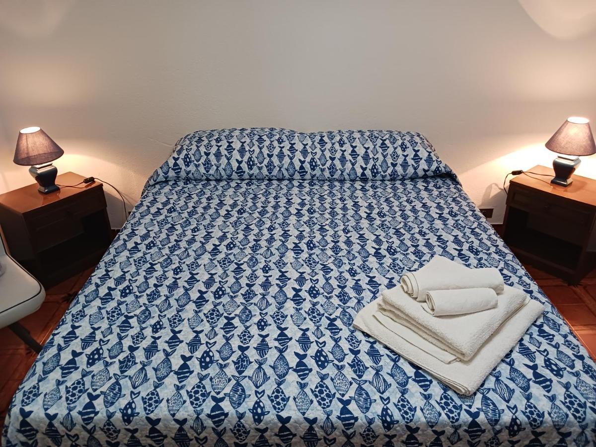 Nora Casa Vacanze/Bed And Breakfast Pula Bagian luar foto