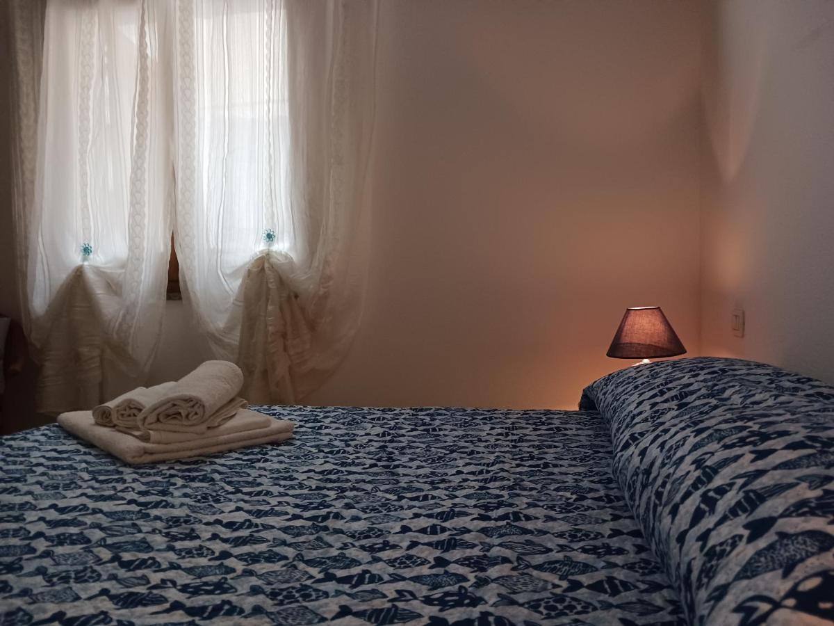 Nora Casa Vacanze/Bed And Breakfast Pula Bagian luar foto
